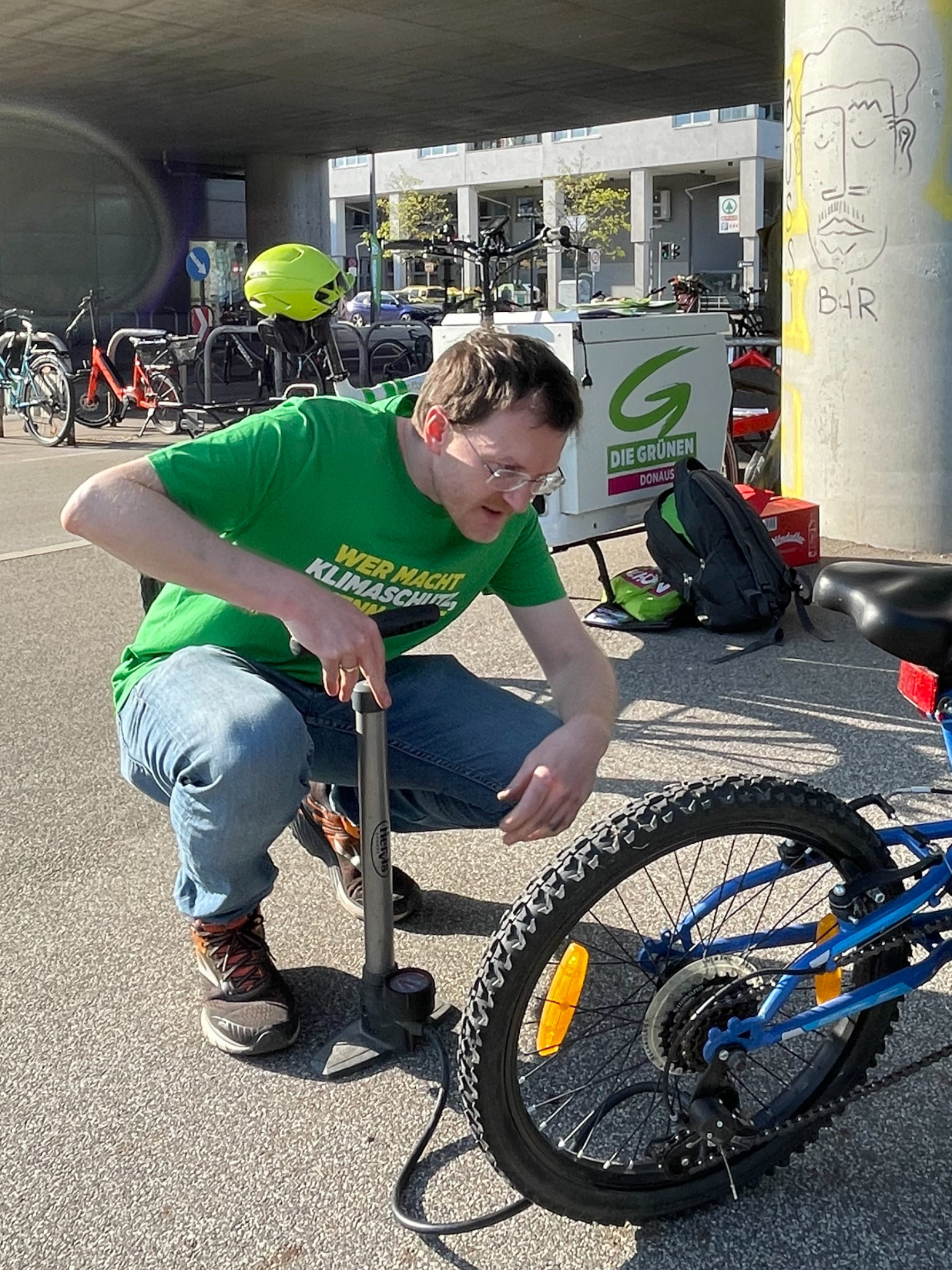 Radrettung Hardeggasse April 2023