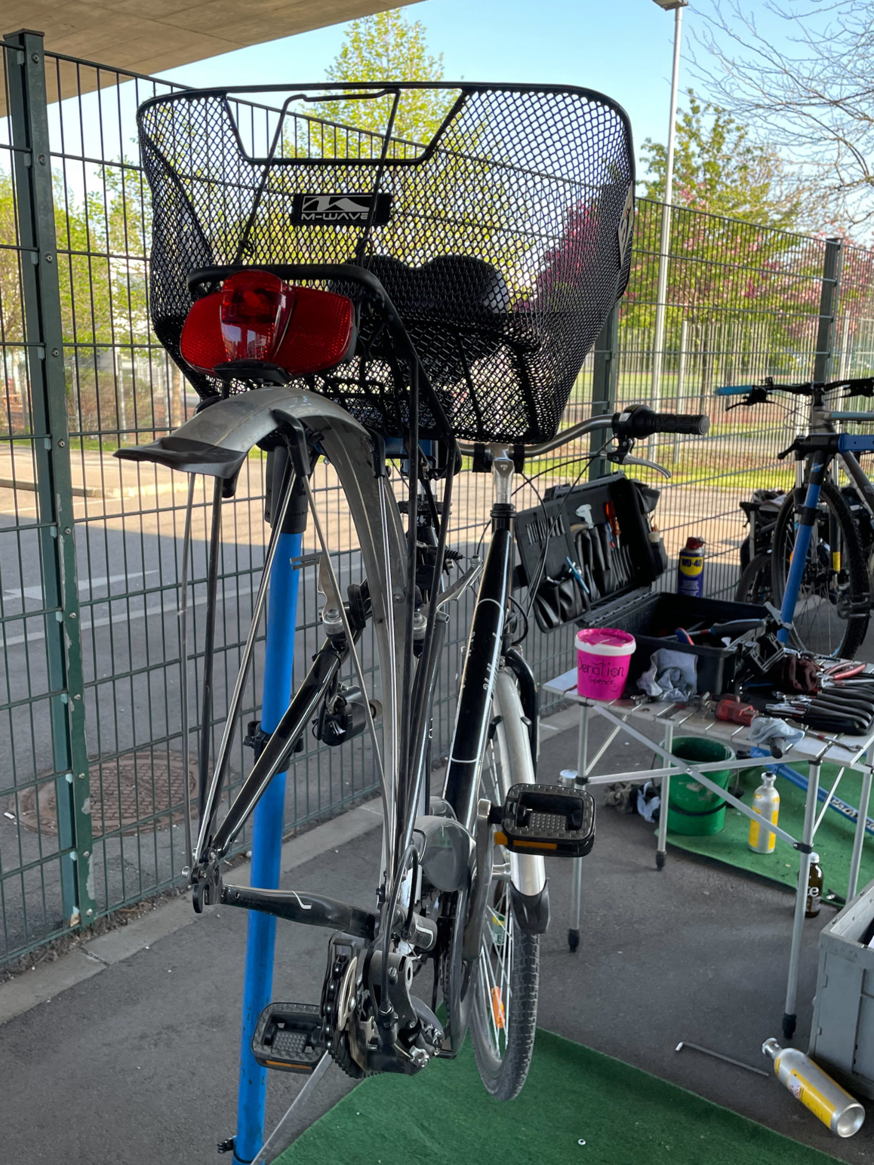 Radrettung Hardeggasse April 2023