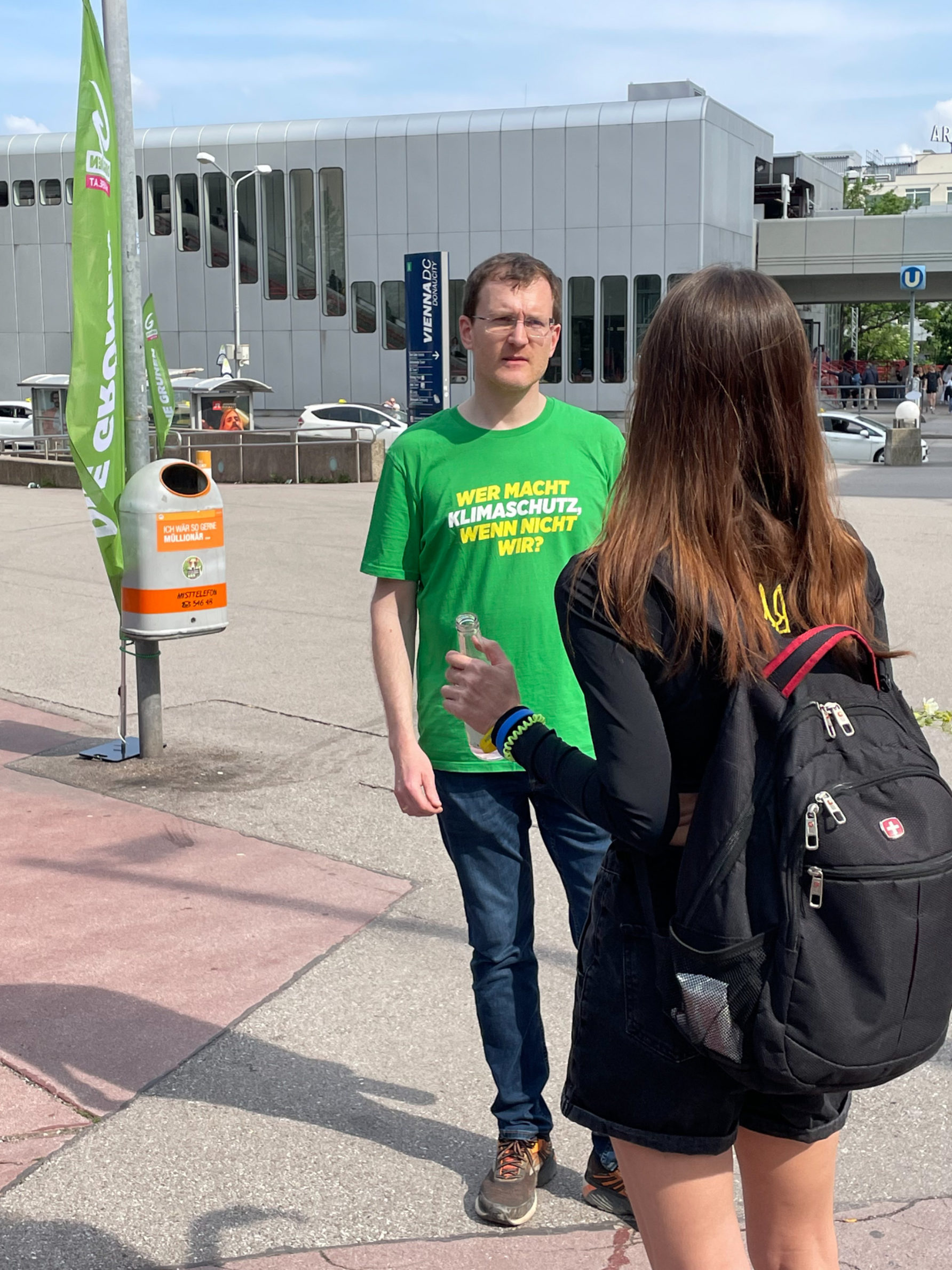 Radrettung Kaisermühlen Donau City Mai 2023